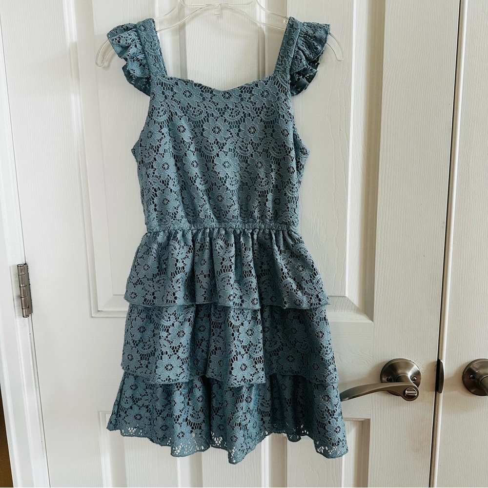 Lili Bleu Lace Floral Tiered Dress Blue Girl's size 8
